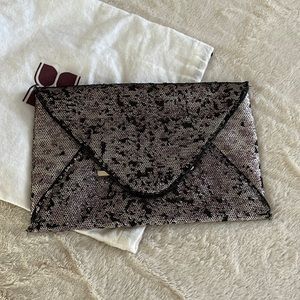 ❤️Sequin Envelope clutch ❤️